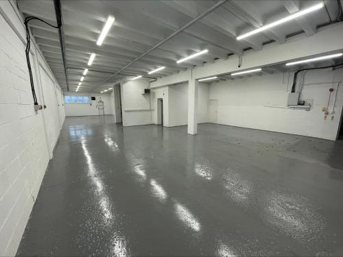 Unit 4 Menin Works, Bond Road, Mitcham, CR4