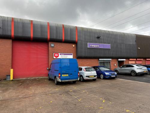 Unit 19, Wardley Industrial Estate, Holloway Drive, Worsley, Manchester, M28