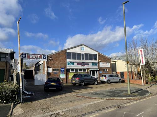 19a Blenheim Road, Epsom, KT19