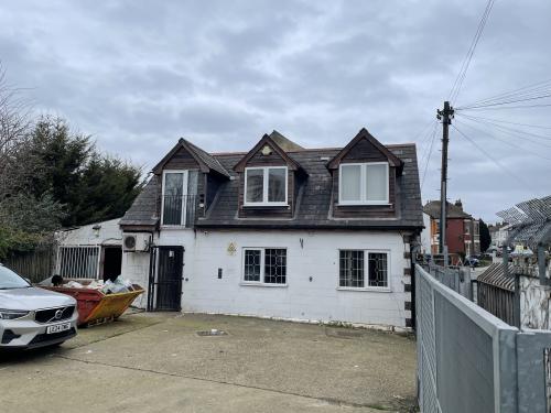5 Manor Road, South Norwood, London, SE25