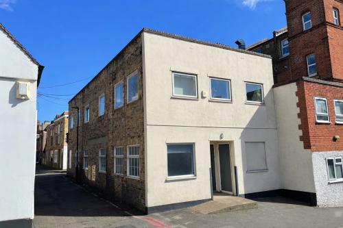 The George Hotel, George Street, Huntingdon, PE29