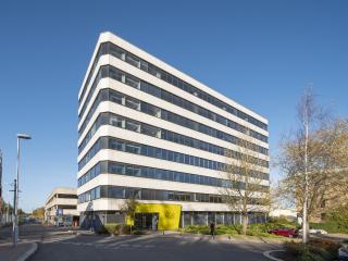 One Station Square, Bracknell, RG12