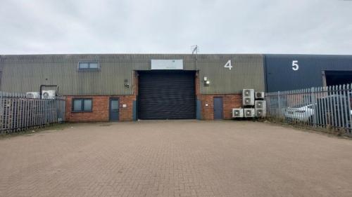Unit 4 Romeo Business Centre, Purfleet Industrial Park, Juliet Way, Purfleet, RM15