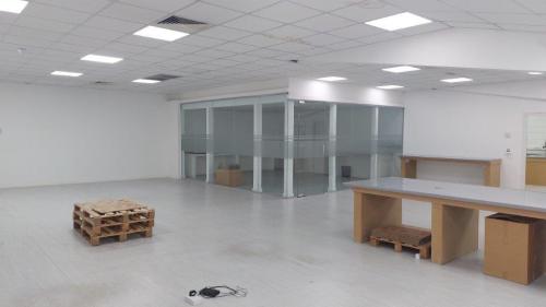 Unit 4 Romeo Business Centre, Purfleet Industrial Park, Juliet Way, Purfleet, RM15