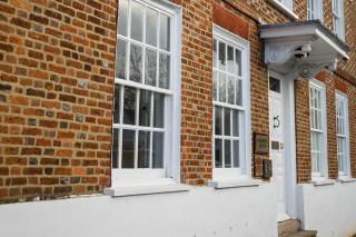OX9, 13 Upper High Street, Thame, OX9