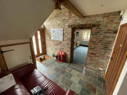 Suite 2 The Threshing Barn, North Weston, Thame, OX9