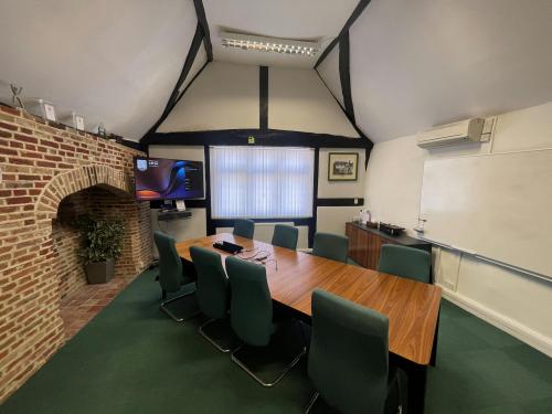 34 Upper High Street, Thame, OX9