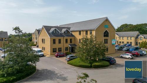Unit 9 UBC Cirencester, Cirencester Office Park, Cirencester, GL7