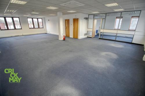 50 South Road, Haywards Heath, RH16