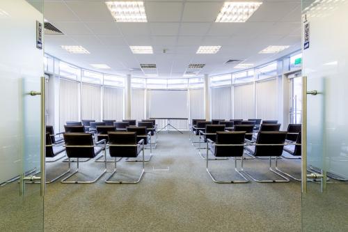 Weston Business Centre, Hawkins Road, Colchester, CO2
