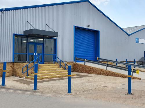 Unit 300, Fareham Reach Business Park, Fareham Road, Gosport, PO13