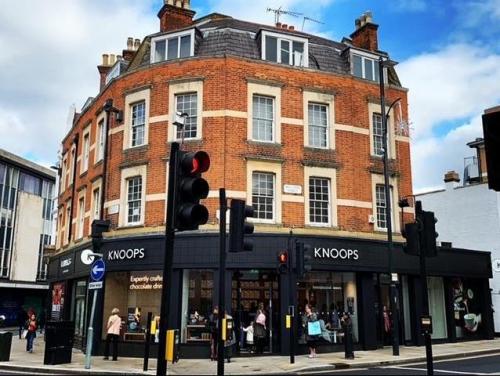 1 George Street, Richmond, TW9