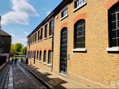 16 Water Lane, Richmond, TW9