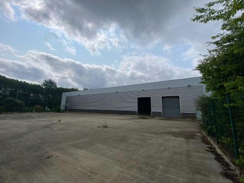 Unit 10, Kingsmark Freeway, Bradford, BD12