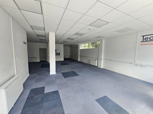 Unit 7 Park House, 92-94 Hopewell Drive, Chatham, ME5