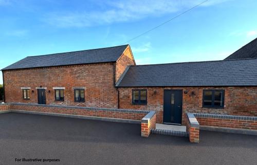 The Stable, Lavells Farm, West End Green, Stratfield Saye, RG7