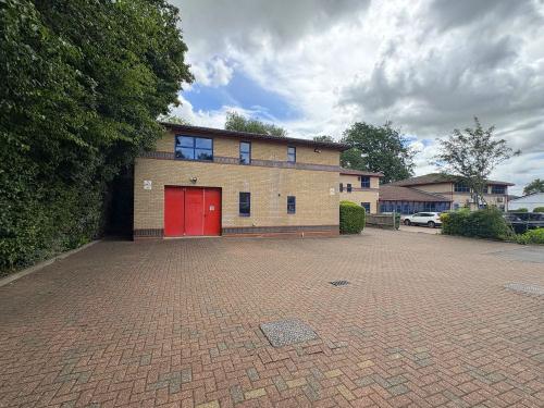 Faraday House, 7 Landscape Close, Weston-on-the-Green, Bicester, OX25