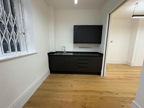 45 Conduit Street, Mayfair, London, W1S