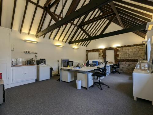 The Malthouse North, Shoelands Farm, Seale Lane, Puttenham, GU10
