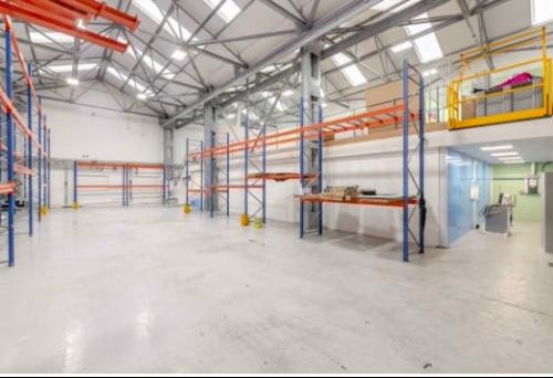 Unit 58, Robert Cort Industrial Estate, Britten Road, Reading, RG2