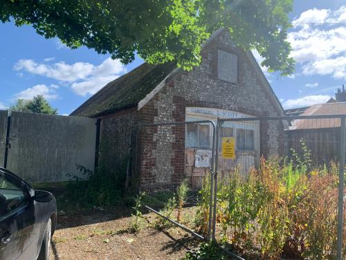 The Old Joinery, Chalton Lane, Clanfield, Waterlooville, PO8