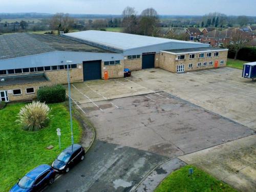 15-16 Albone Way, Biggleswade, SG18
