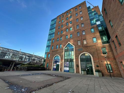 Aegon House, 13 Lanark Square, Docklands, London, E14