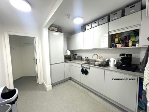 Richmond House, Carfax, Horsham, RH12