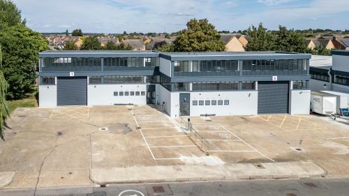 Unit 2 Eldon Way, Biggleswade, SG18