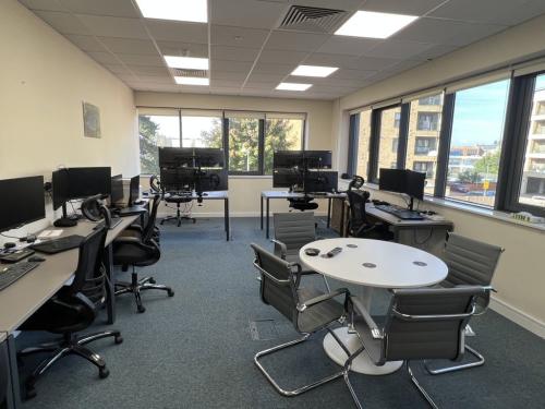 Amberside, 9 Wood Lane, Hemel Hempstead, HP2