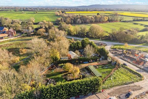 0.63 Acres, Old Risborough Road, Stoke Mandeville, Aylesbury, HP22
