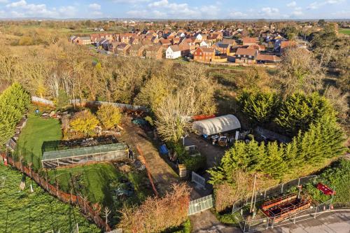 0.63 Acres, Old Risborough Road, Stoke Mandeville, Aylesbury, HP22