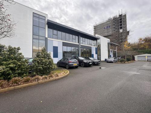 18 A-D Hickman Avenue, Highams Park, London, E4