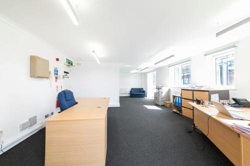 Suite 3, 17 Pepper Street, Canary Wharf, London, E14