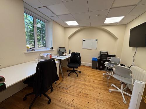 Christchurch Suite Ashurst Lodge, Lyndhurst Road, Ashurst, Southampton, SO40