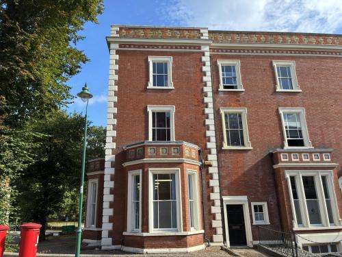 1 Oxford Street & 28a Regent Street, Nottingham, NG1