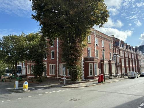 1 Oxford Street & 28a Regent Street, Nottingham, NG1
