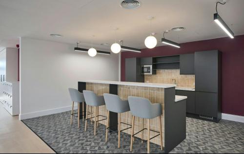 Sovereign House, 1-2 South Parade, Leeds, LS1
