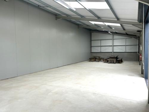 Units 1a & 1b Brook Farm, Beech Hill Road, Spencers Wood, Reading, RG7
