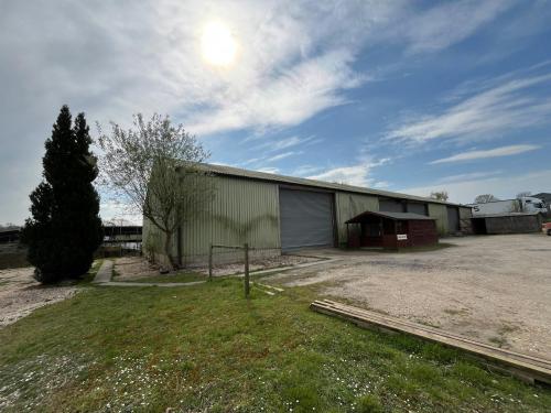 Padworth Unit 6 Saw, Rag Hill, Padworth, Reading, RG7