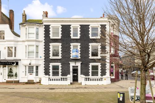 Coach House, 26 Marlborough Place, Brighton, BN1