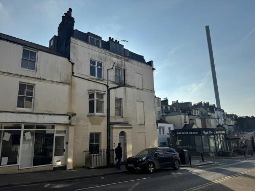 21 Regency Square, Brighton, BN1