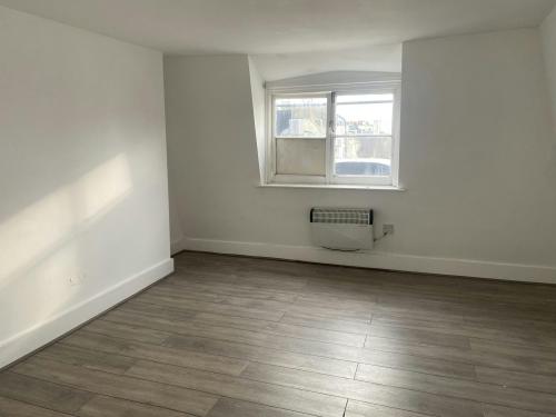21 Regency Square, Brighton, BN1
