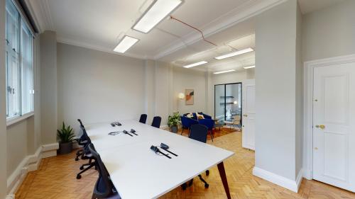 Kingsland House, 122 Regent Street, Soho, London, W1B
