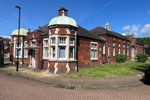 Marvels Lane Clinic, 37 Marvels Lane, Grove Park, London, SE12