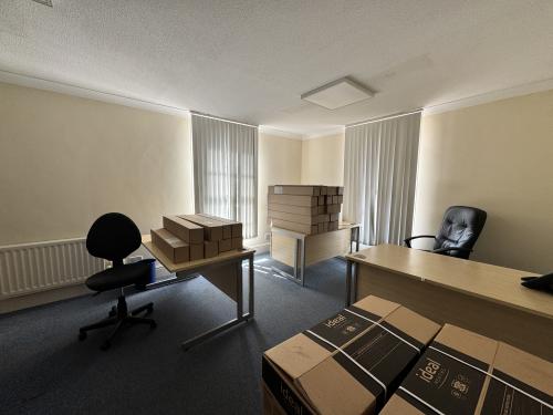 1 Commonside West, Mitcham, CR4