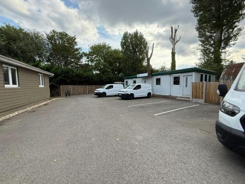 1.5 Acres, Withy Park, Dutton Lane, Withy Meadows, Eastleigh, SO50