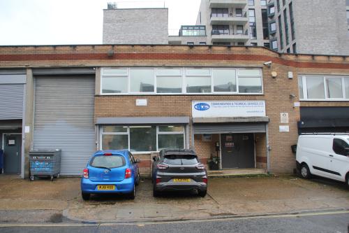 17, 17 Pages Walk, Newington, London, SE1