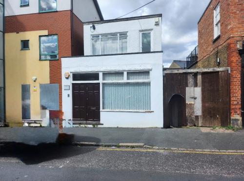 164 Gillett Road, Thornton Heath, CR7