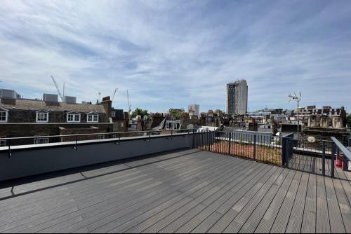 14 Hays Mews, Mayfair, London, W1J
